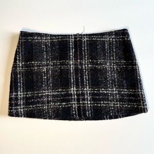 FREE PEOPLE • Black patterned mini skirt • Size 2